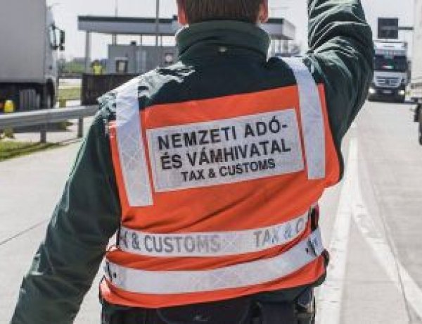 Nemzeti Adó-és Vámhivatal: ezeket a szereket már fújhatják  