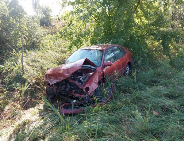Két autó ütközött Császárszállás és Újfehértó között                    