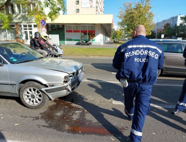 Vasárnap délután ráfutásos baleset történt a Sóstói úton        