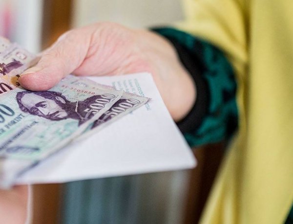 Novák: a teljes 13. havi nyugdíjat biztosítja a kormány