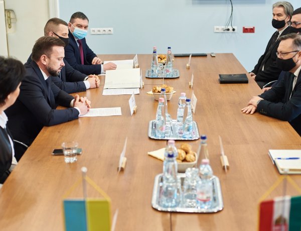 Kárpátalja kormányzóját fogadta Román István kormánymegbízott