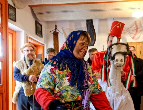 Panyolaiak a disznótoros fesztiválon
