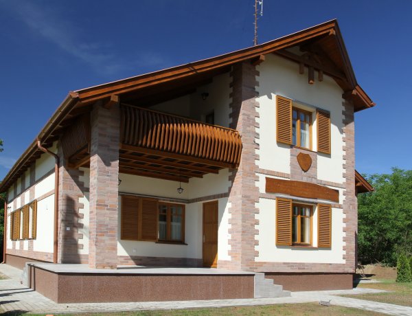 Az állami erdőgazdaságok és a nemzeti park igazgatóságok szállást ajánlottak fel a kárpátaljai menekülteknek
