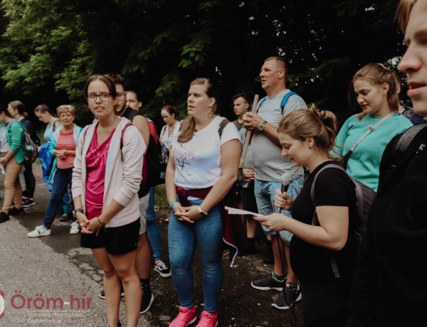7 templom ifjúsági gyalogos zarándoklat Nyíregyházán