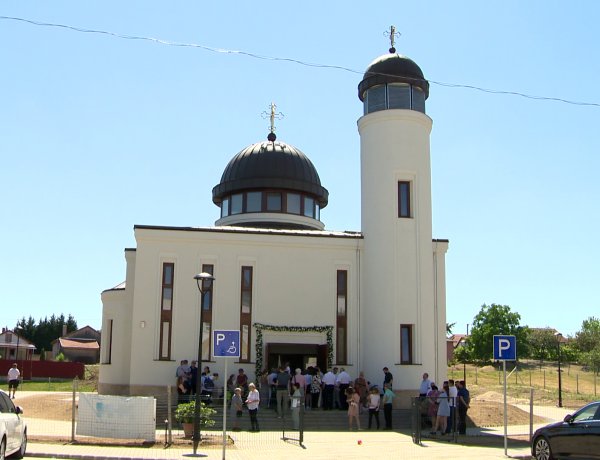 Felszentelték Borbánya új templomát 