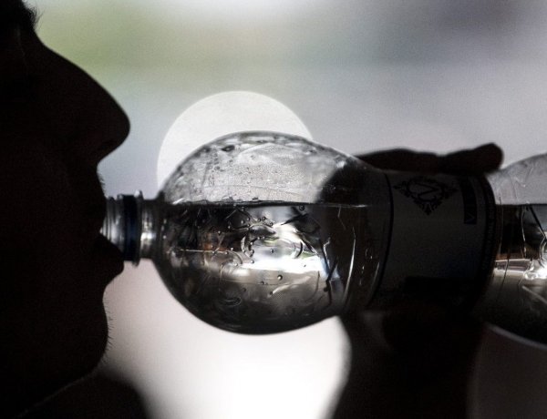 Fokozódik a hőségriadó, életbe lépett a vörös kód