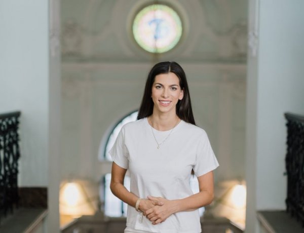 A kormányszóvivő bejelentette, hogy a kormány támogatja a diákok nyári munkavállalását