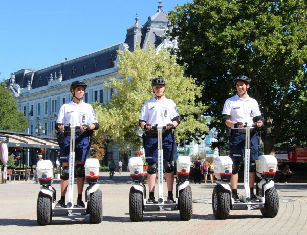 Segway-el közlekedő rendőrök Nyíregyháza közbiztonságáért