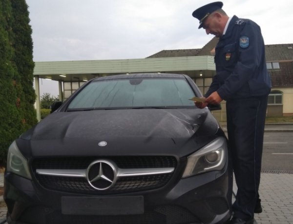 Körözött autót foglaltak le a rendőrök Csengersimán