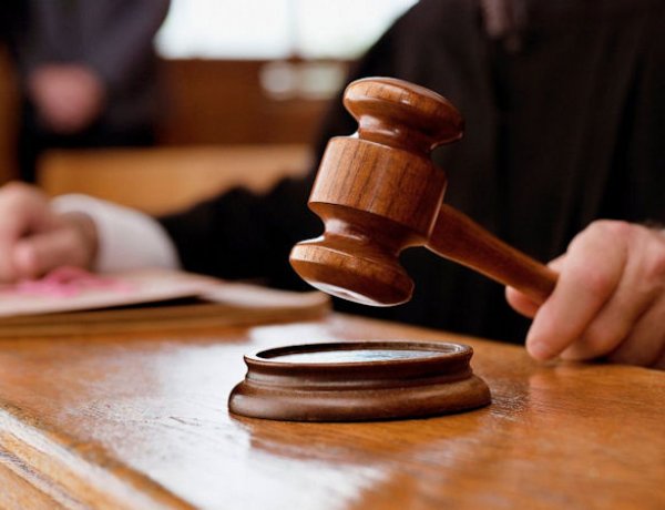 Prostitúció elősegítésének bűntette miatt rendelt el letartóztatást a bíróság