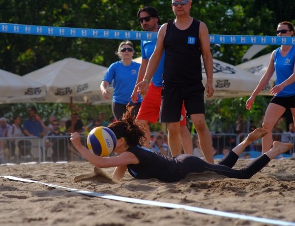 Elkezdődött a Strandröplabda Fesztivál