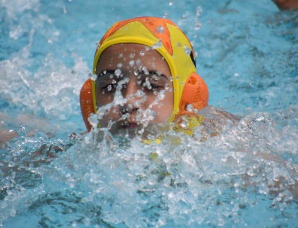 Két győzelemmel kezdett az AQUA SE fiú csapata 