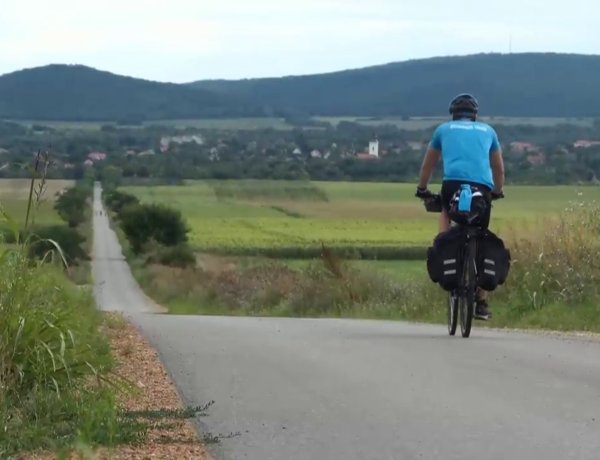 Az Adriáig tekert a nyíregyházi születésű élménybringás