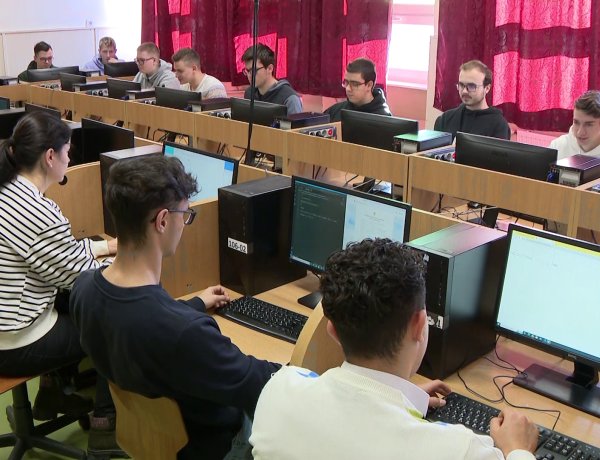 Javítottak: Tavaly az ötödik, idén a második legjobb technikum lett az országban a Széchenyi