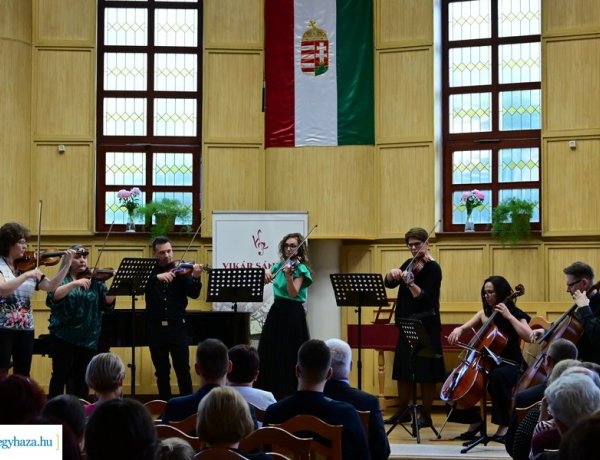 Tanári hangverseny a Vikárban – Händel, Rossini és Chopin dallamok is felcsendültek