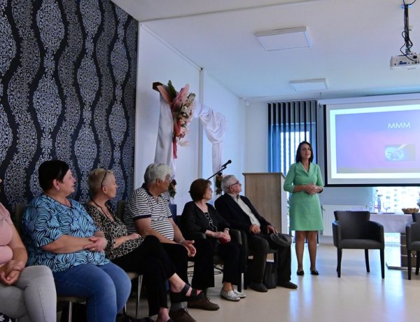 Alzheimer Café: fontos, hogy elfoglaltságot találjnak a demenciával élőknek