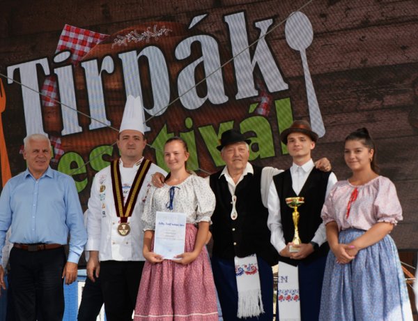 Tirpák Fesztivál:  minden, amit a rendezvényről tudni kell, programoktól kezdve, az útlezárásokon át a buszmenetrendig