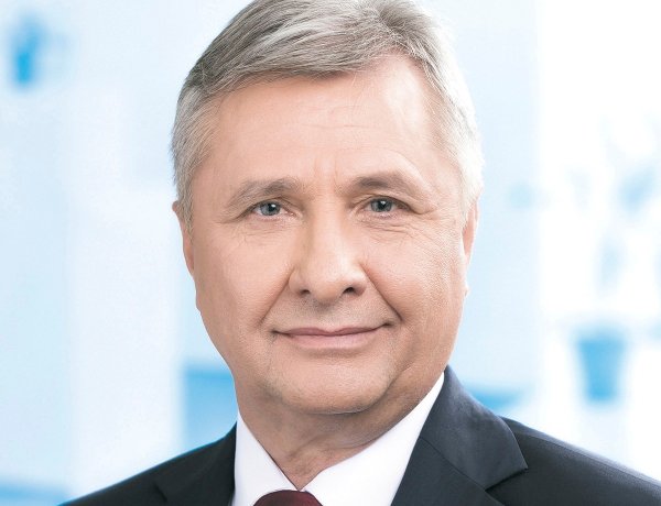 Fogadóórát tart dr. Vinnai Győző, országgyűlési képviselő