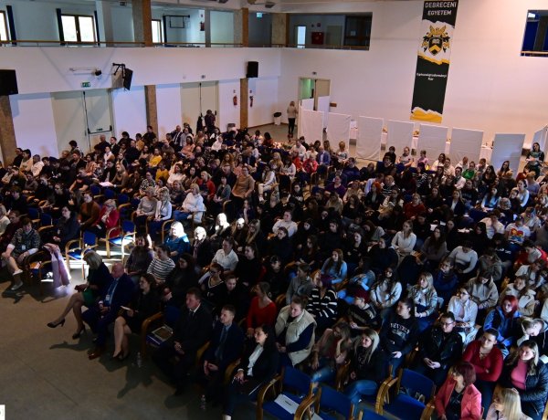 Egészségtudományi konferenciával indult a Magyar Tudomány Ünnepe Nyíregyházán