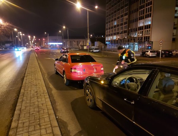 Megfigyelésre kórházba vitték                      