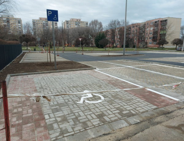Elkészült a parkoló - Rövidesen átadják                         