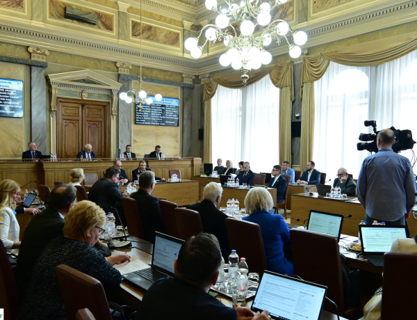 Közgyűlés – Elfogadták a város gazdasági tervét a 2025–2029-es ciklusra