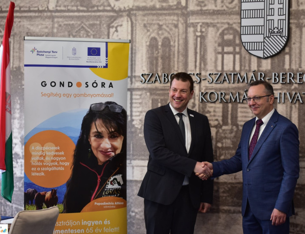 Gondosóra program – Automatikusan megkapják a jelzőkészüléket a 80 év felettiek