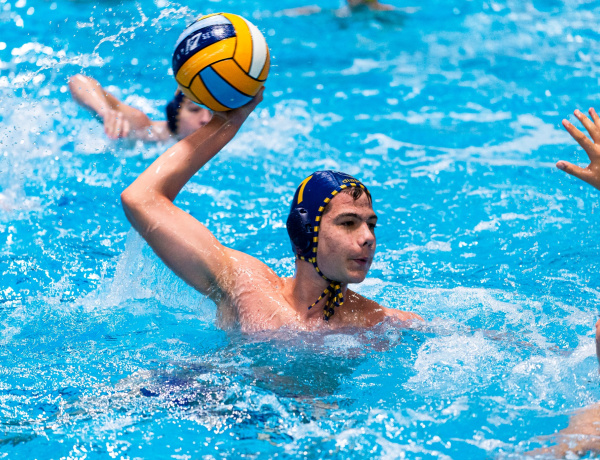 Látványos mérkőzéseken játszott az AQUA SE a Városi Uszodában
