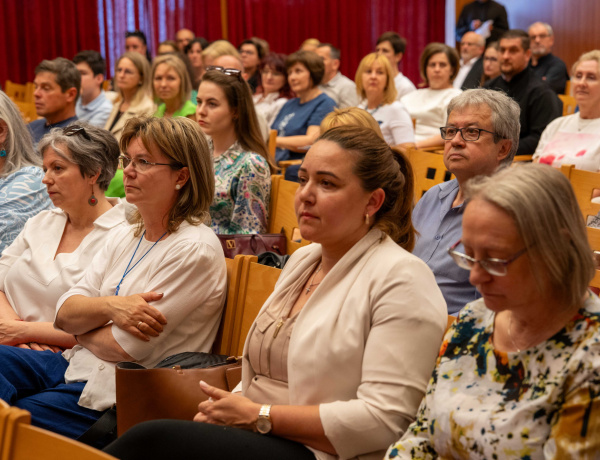 Isten a világhálón – Az egyházi kommunikáció jelenéről és jövőjéről tanácskoztak Nyíregyházán