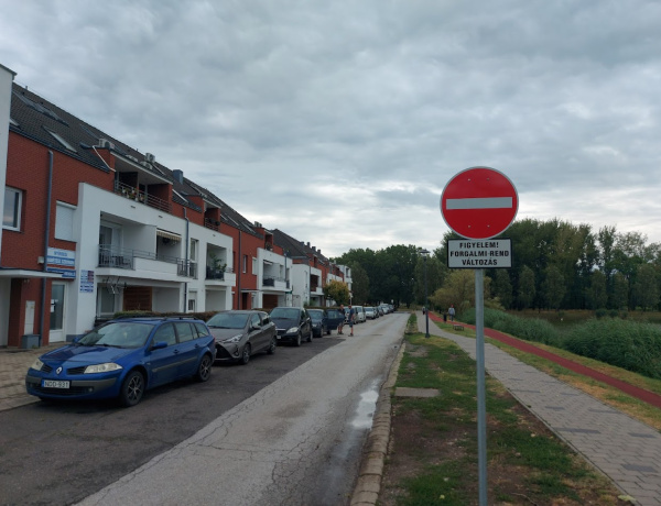 Zsákutca, egyirányúsítás - az itt élők kérésre változott meg a forgalmi rend
