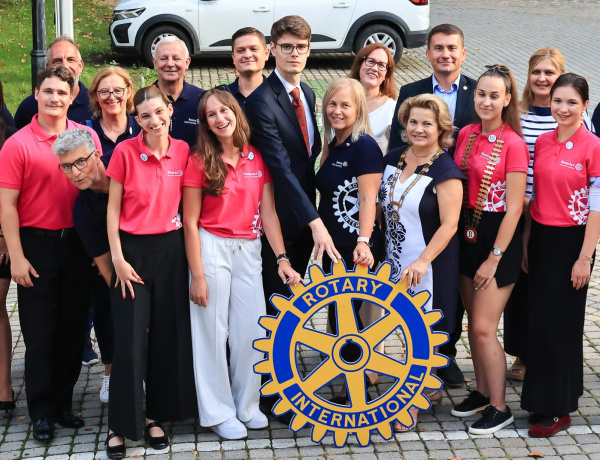 Rotaract Club Nyírség – Egyetemistákból alakult meg a világszervezet nyíregyházi ifjúsági tagozata