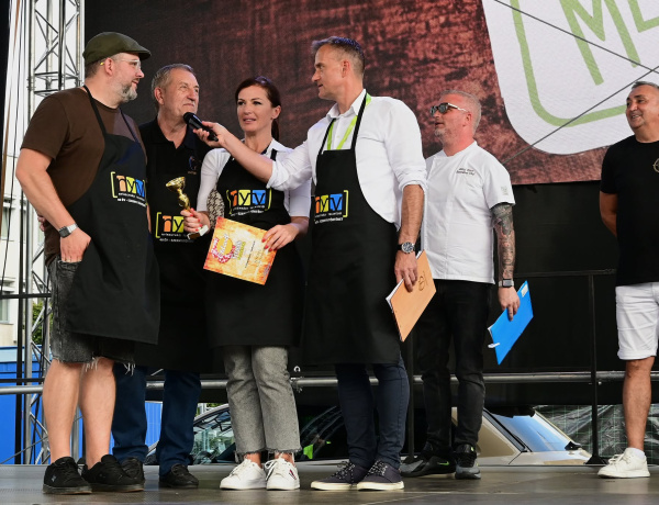 Elképesztő televíziós siker! – Először vett részt a Tirpák Fesztiválon az NYTV, és rögtön fődíjat kapott