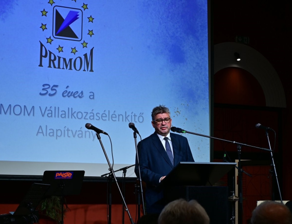 Ünnepség – Fennállásának 35. évét ünnepli a PRIMOM