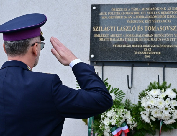 Megemlékezések – Az 1956-os hősök előtt tisztelegtek Nyíregyháza több pontján