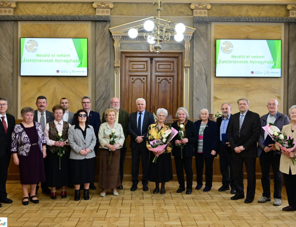 „Meséld el nekem” -  Ismét díjazták a nyíregyházi szépkorúak visszaemlékezéseit
