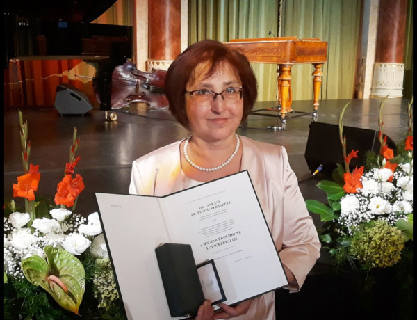 Elhunyt dr. Puskás Bernadett művészettörténész, egyetemi tanár