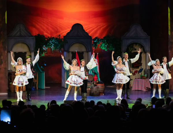 Operettslágerek és sztárfellépők a Váci Mihály Kulturális Központban
