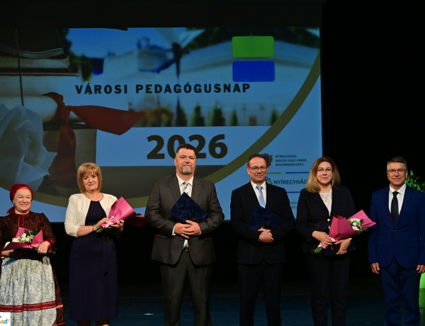 Városi elismerés – Idén is hat kiemelkedő pedagógust díjazott az önkormányzat