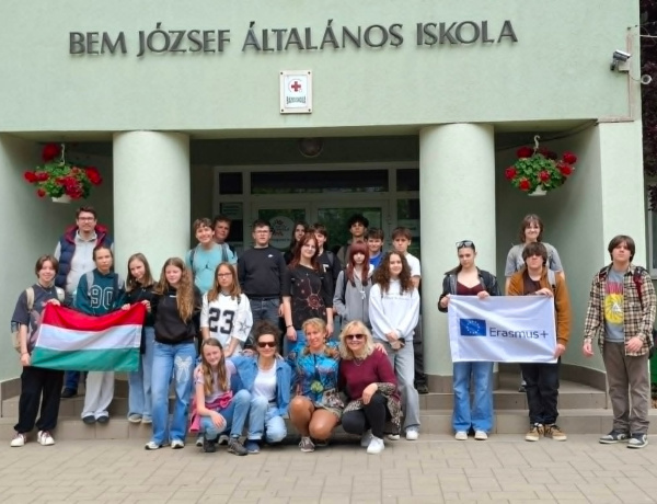 Cseh és magyar diákok építettek nemzetközi kapcsolatokat az Erasmus+ programban