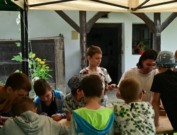 Falu tábor – 400 gyermek kalandozhat a hagyományok világában a skanzen területén
