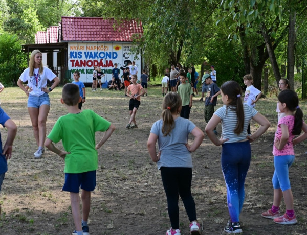 Kis Vakond Tábor – Közel 400 gyermeket várnak a nyár folyamán Sóstón