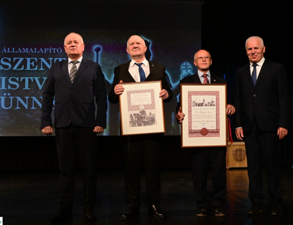 Évtizedek óta a minőség és a közösség szolgálatában - Incézdy György Életmű-díjat kapott Pokoraczki János