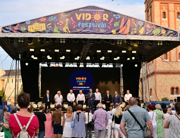 Elkezdődött a 25. VIDOR Fesztivál - Változatos színházi, zenei és kulturális programokkal várják a közönséget