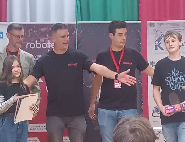 Szenzációs sikert értek el a Nyíregyházi Móricz Zsigmond Általános Iskola diákjai a Robotex Hungary 2026 versenyen