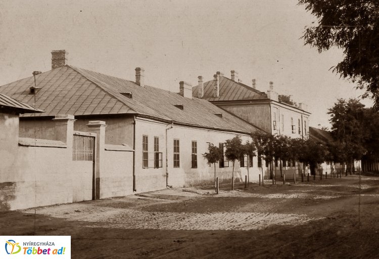 Amiről az utcák mesélnek... - A Honvéd utcai laktanya        