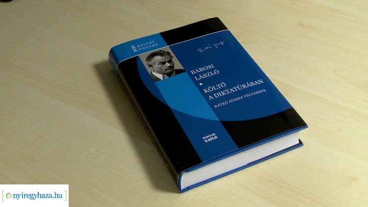 Ratkó József pályaképe – Költő a diktatúrában címmel jelent meg Babosi László kötete.