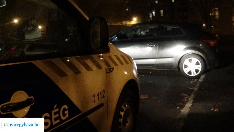 Parkoló autónak ütközött, majd elhajtott a helyszínről – Szemtanúk jelentették 