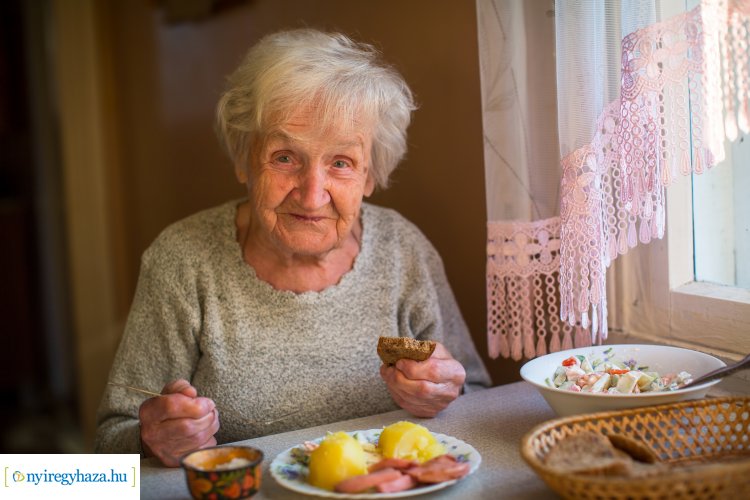 Kulcs az időskorban – A szociális étkeztetés a titok nyitja!
