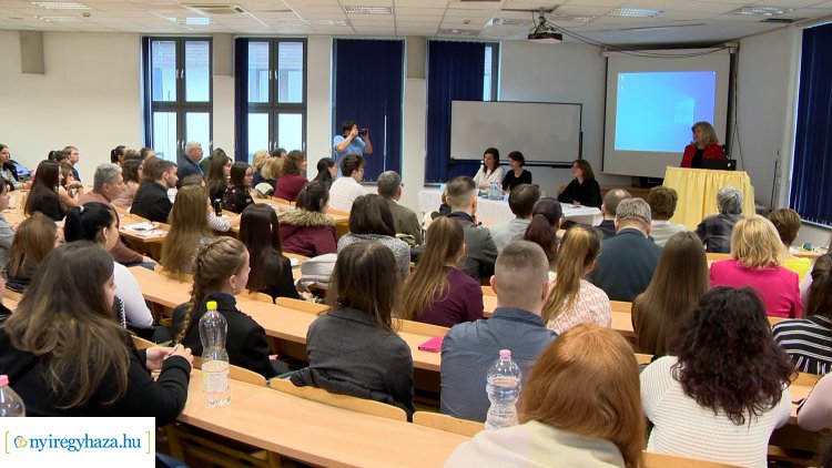 Tudományos Diákköri Konferenciát tartottak a Debreceni Egyetem Egészségügyi Karán