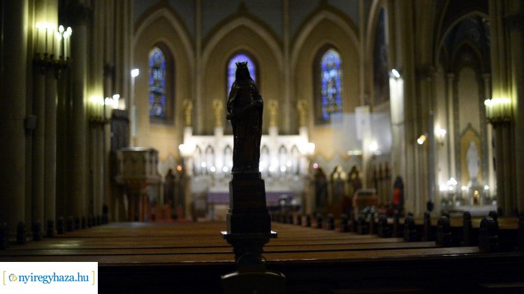 Magyar Katolikus Püspöki Konferencia: Nem zárják be a katolikus templomokat